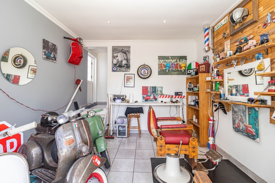 5 Bedroom Property for Sale in Melkbosstrand Central Western Cape